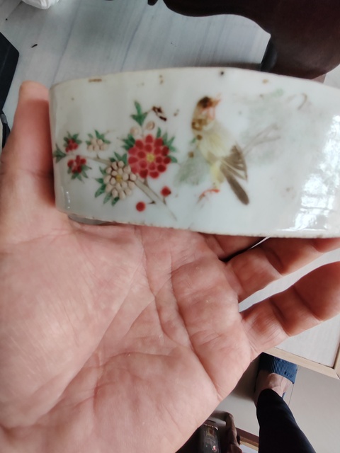 古玩陶瓷晚清淺絳彩花鳥紋刨花缸拍賣，當前價格988元