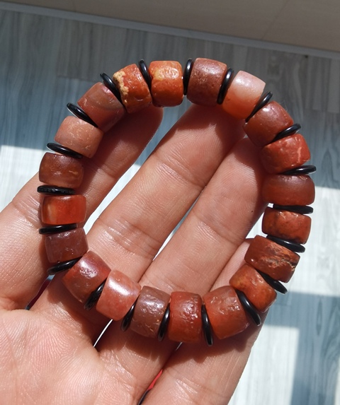 古玩玉器漢代·瑪瑙珠手串拍賣,當前價格1400元