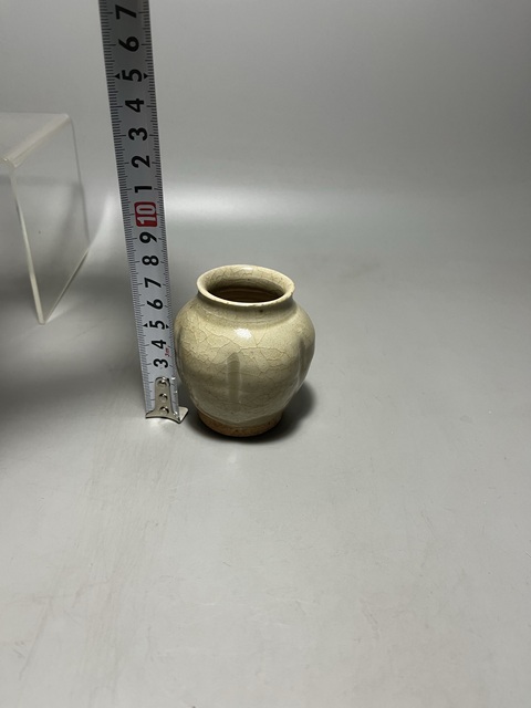 古玩陶瓷青白釉瓜棱罐拍賣(mài)，當(dāng)前價(jià)格880元