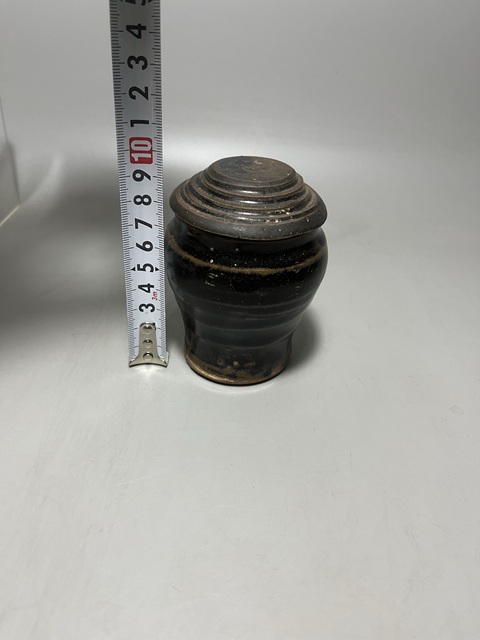 古玩陶瓷南宋建窯系黑釉蓋罐拍賣，當前價格1800元