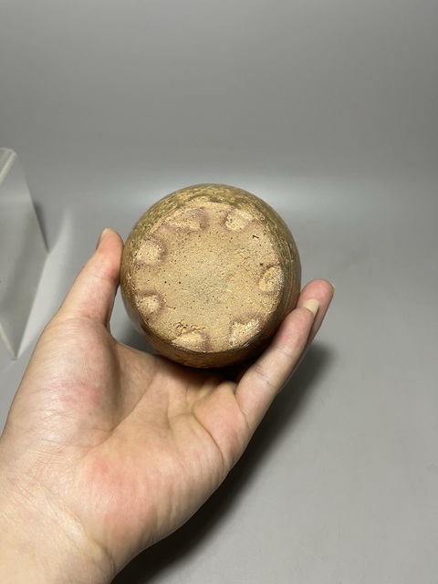 古玩陶瓷唐代越窯青釉雙系罐拍賣,當(dāng)前價(jià)格3680元