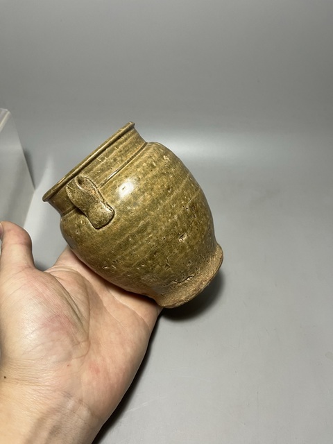 古玩陶瓷唐代越窯青釉雙系罐拍賣,當(dāng)前價(jià)格3680元