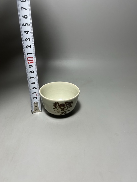 古玩陶瓷鐵銹花鐘杯拍賣,當前價格0元