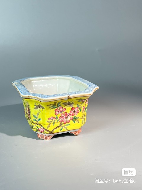 古玩陶瓷粉彩花盆拍賣，當前價格1580元