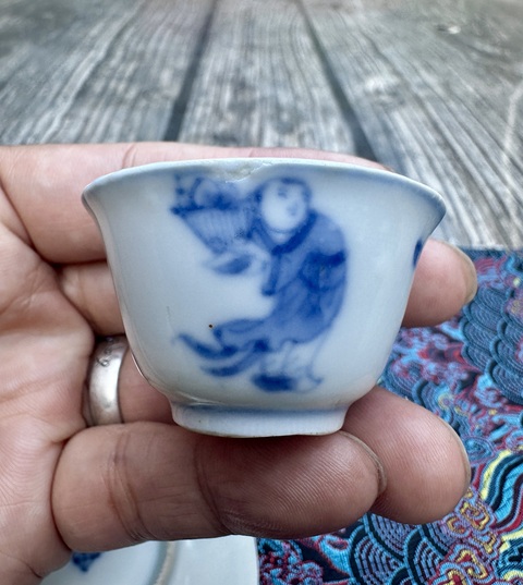古玩陶瓷康熙八仙圖青花小口徑杯碟拍賣,當(dāng)前價格1777元