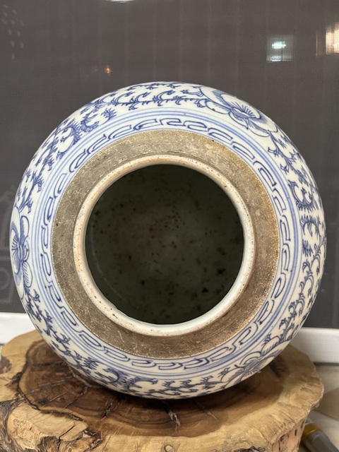 古玩陶瓷花卉紋青花蓋罐拍賣,當前價格1588元