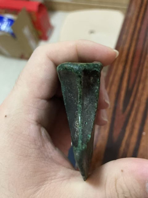 古玩銅器漢代青銅斧真品鑒賞圖