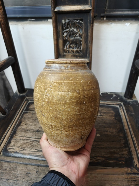 古玩陶瓷黃釉罐拍賣，當前價格1200元