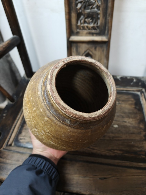 古玩陶瓷黃釉罐拍賣，當前價格1200元
