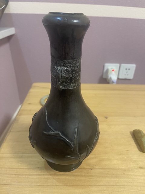 古玩銅器獸耳瓶真品鑒賞圖