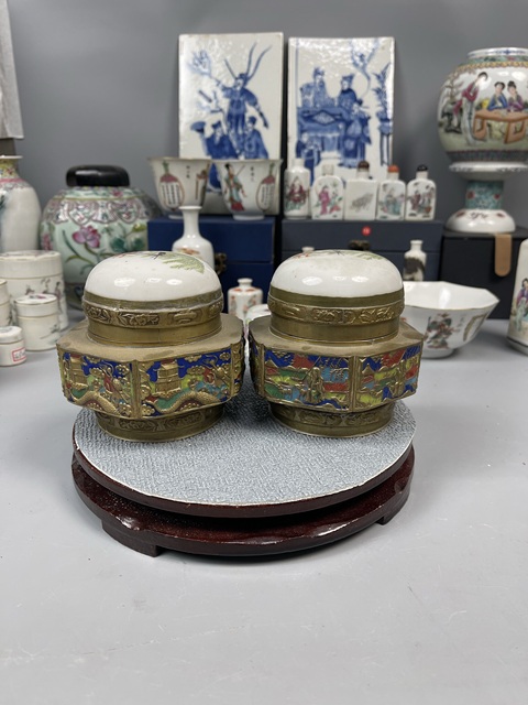 古玩陶瓷民國銅胎琺瑯彩“杏林春燕”茶葉罐拍賣，當前價格5659元