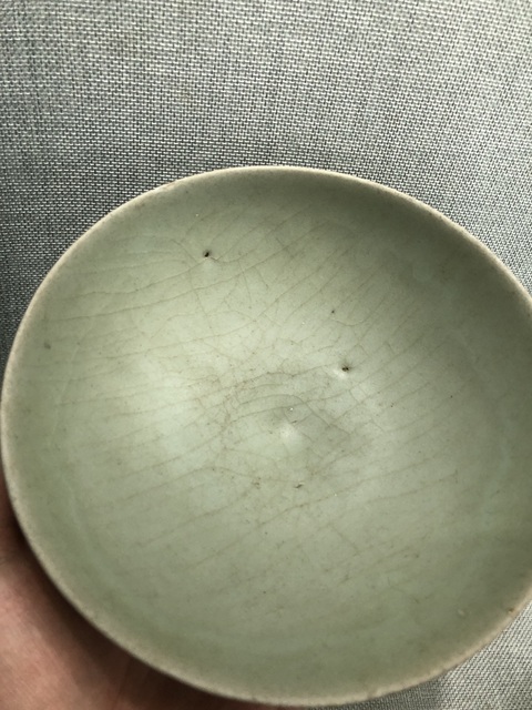 古玩陶瓷龍泉窯青釉碗真品鑒賞圖