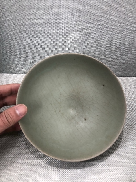 古玩陶瓷龍泉窯青釉碗真品鑒賞圖