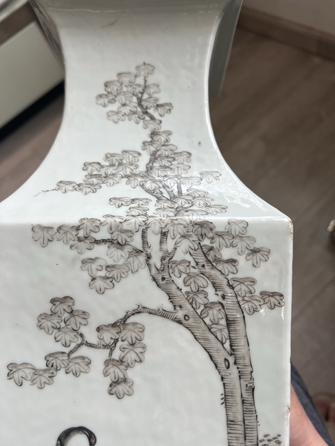 古玩陶瓷墨彩礬紅仕女人物四方瓶真品鑒賞圖