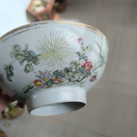 古玩陶瓷粉彩花鳥紋碗拍賣,當前價格680元