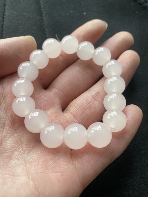 古玩玉器金絲玉手串拍賣，當(dāng)前價(jià)格100元