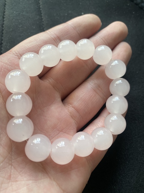 古玩玉器金絲玉手串拍賣，當(dāng)前價(jià)格100元