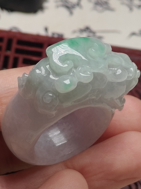 古玩玉器天然翡翠貔貅扳指(帶鑒定證書)拍賣,當前價格0元