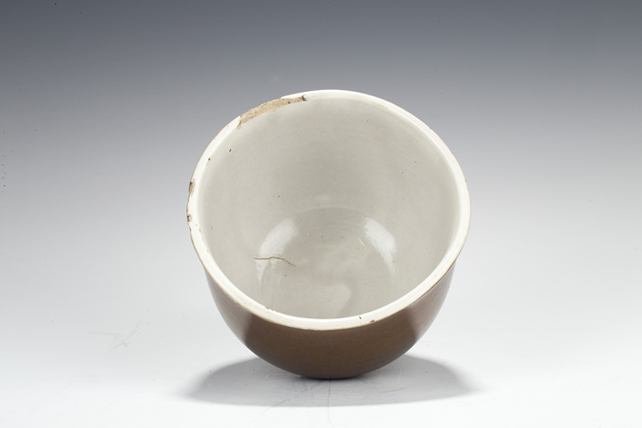古玩陶瓷清中·紫金釉小缸真品鑒賞圖