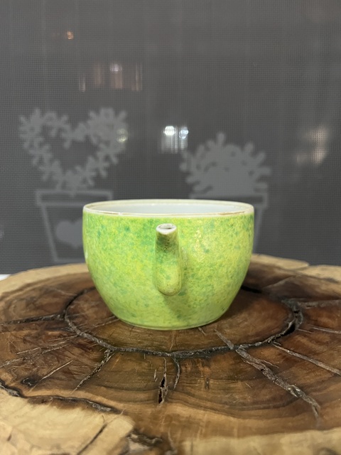 古玩陶瓷檸檬綠釉參壺拍賣,當(dāng)前價(jià)格1200元