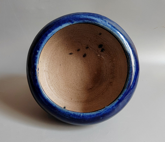 古玩陶瓷藍釉三足爐真品鑒賞圖