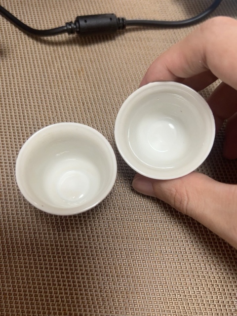 古玩陶瓷粉彩花卉紋杯真品鑒賞圖