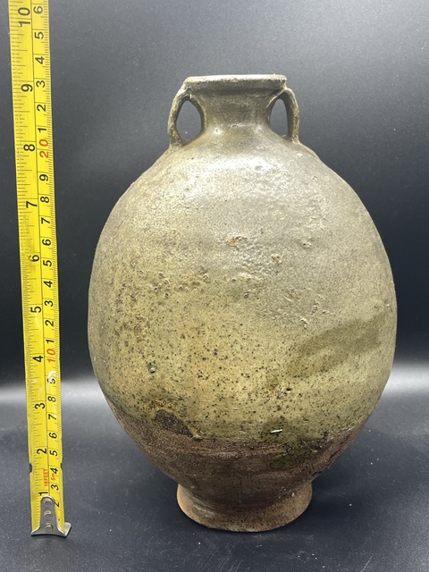 古玩陶瓷遼金·青釉雙系瓶真品鑒賞圖