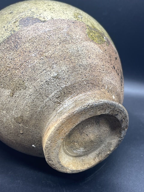 古玩陶瓷遼金·青釉雙系瓶真品鑒賞圖