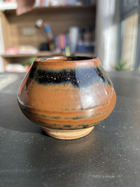 古玩陶瓷耀州窯柿紅釉雞心罐真品鑒賞圖