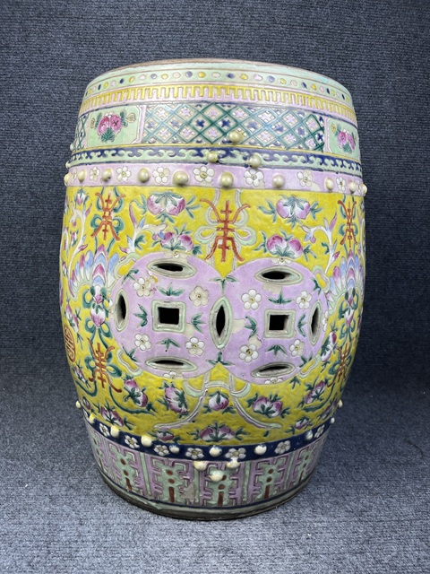 古玩陶瓷黃地粉彩福壽紋大繡墩真品鑒賞圖