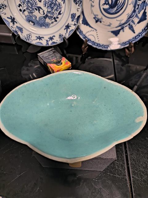 古玩陶瓷晚清粉彩海棠供盤真品鑒賞圖