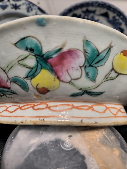 古玩陶瓷晚清粉彩海棠供盤真品鑒賞圖