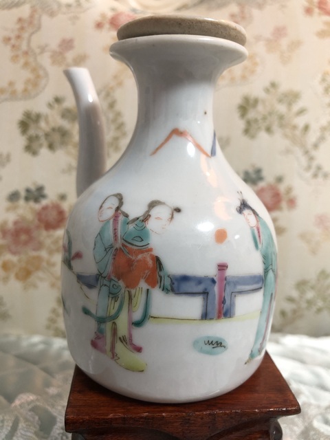 古玩陶瓷晚清·粉彩人物故事紋酒壺真品鑒賞圖