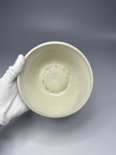 古玩陶瓷明代窯頭窯白釉茶碗拍賣,當前價格500元