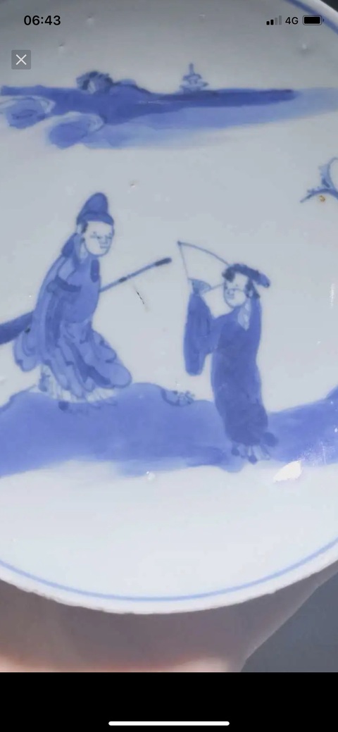 古玩陶瓷人物紋青花盤真品鑒賞圖