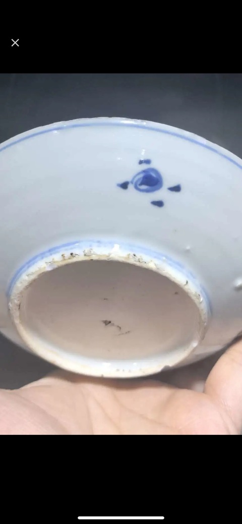 古玩陶瓷人物紋青花盤真品鑒賞圖