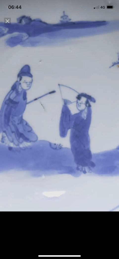 古玩陶瓷人物紋青花盤真品鑒賞圖