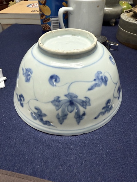 古玩陶瓷青花秋葵紋碗真品鑒賞圖
