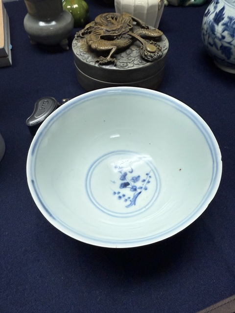 古玩陶瓷青花秋葵紋碗真品鑒賞圖