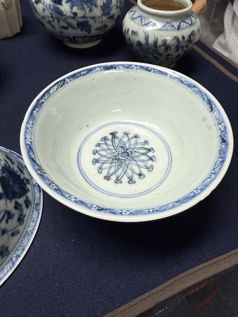 古玩陶瓷青花碗真品鑒賞圖