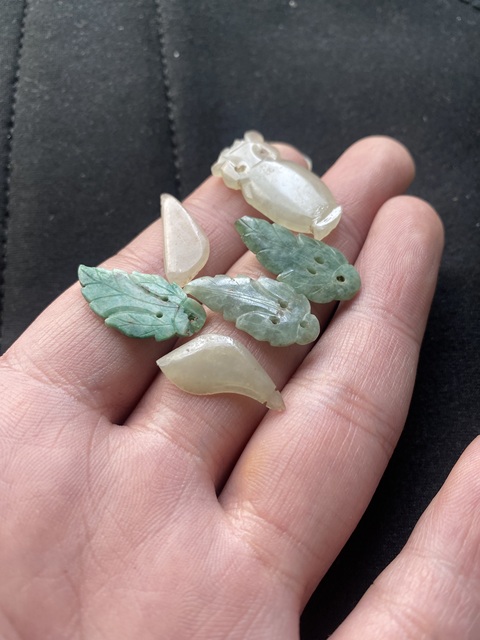 古玩玉器清代和田玉、翡翠帽花拍賣，當前價格100元