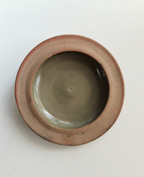 古玩陶瓷龍泉青瓷蓋拍賣,當前價格0元