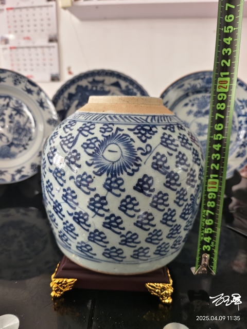 古玩陶瓷清中期青花鳳眼罐拍賣,當前價格880元