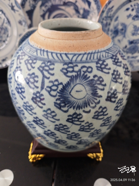 古玩陶瓷清中期青花鳳眼罐拍賣,當前價格880元