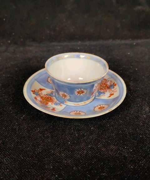 古玩陶瓷康熙青花礬紅描金杯碟拍賣，當(dāng)前價格1800元