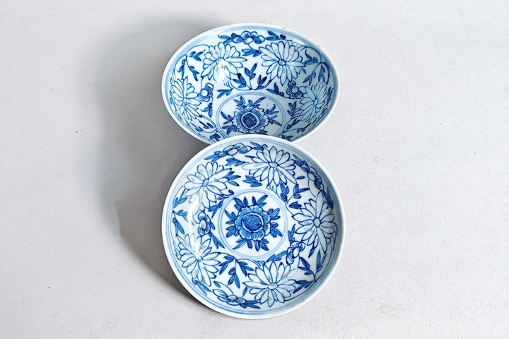 古玩陶瓷蓋碗真品鑒賞圖