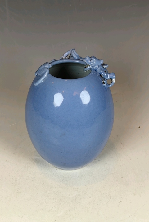 古玩陶瓷天藍釉堆塑螭龍蝙蝠紋水盂拍賣,當前價格6800元