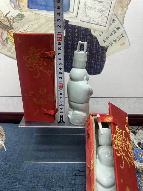 古玩陶瓷567精品影青小和尚一對拍賣，當前價格89元
