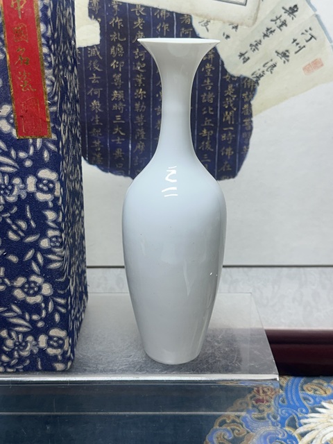古玩陶瓷70年代精品花卉蛋殼瓷拍賣,當前價格169元