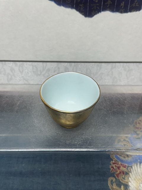 古玩陶瓷民國精品金地杯拍賣,當前價格569元